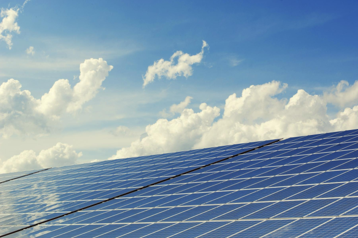 /uploads/posts/da05507cbcbee4bc7919a65289a669d3eb952c10/images/solar alternative.png